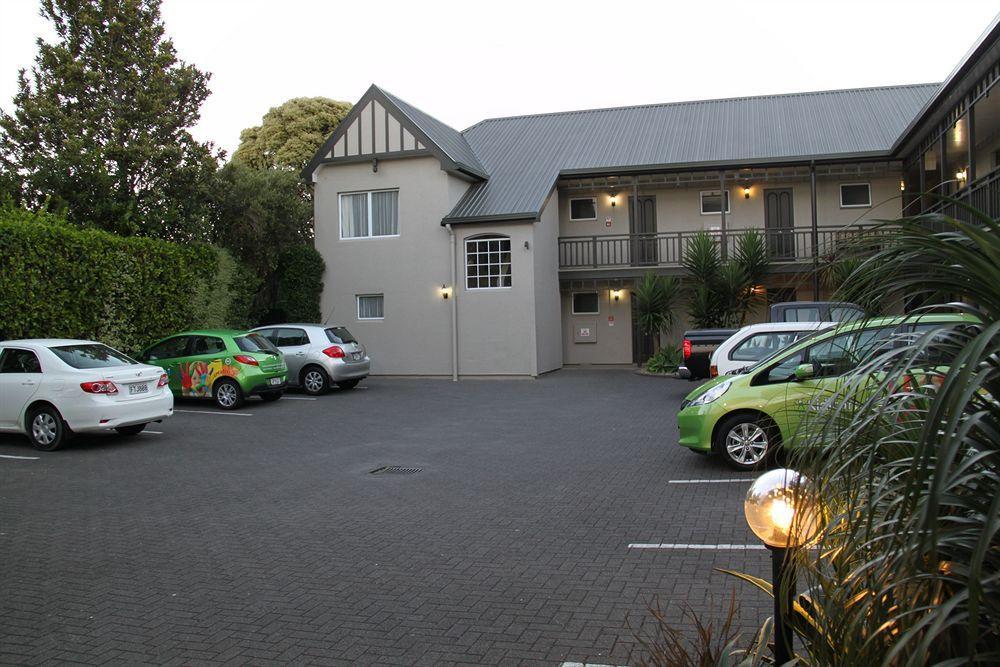 Asure Camelot Arms Motor Lodge Auckland Exteriör bild