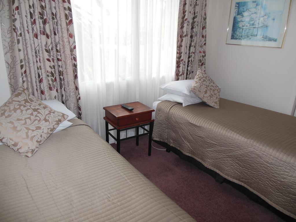 Asure Camelot Arms Motor Lodge Auckland Exteriör bild
